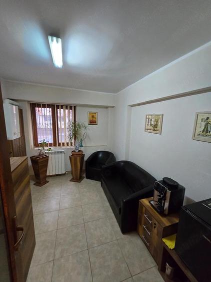 Apartament cu 2 decomandate parter - 7