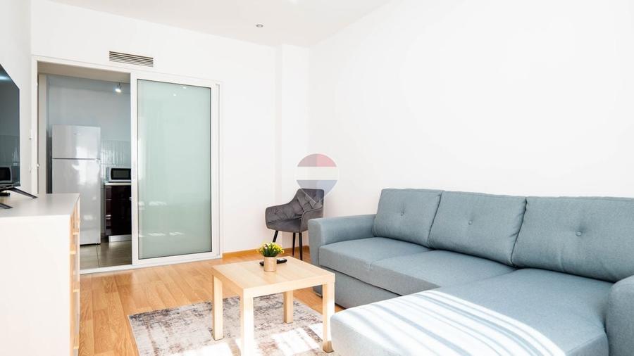 Apartament cu 2 camere decomandat, mobilat în Văcăresti