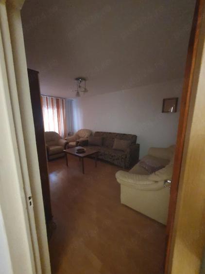 Casă cu Teren 2 Mp în Gorjului