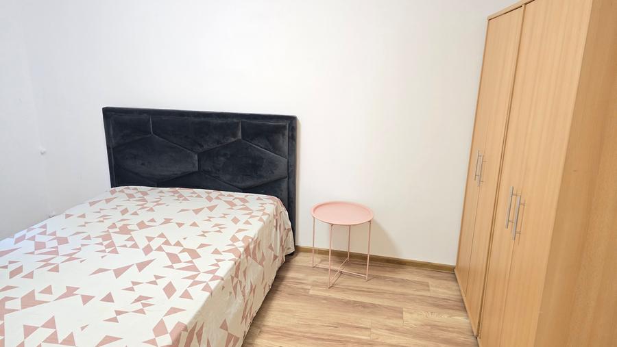 Apartament cu 3 camere semidecomandat în Titu Maiorescu