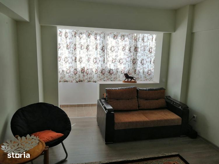 Apartament cu 2 camere decomandat în Titan — fotografia 3