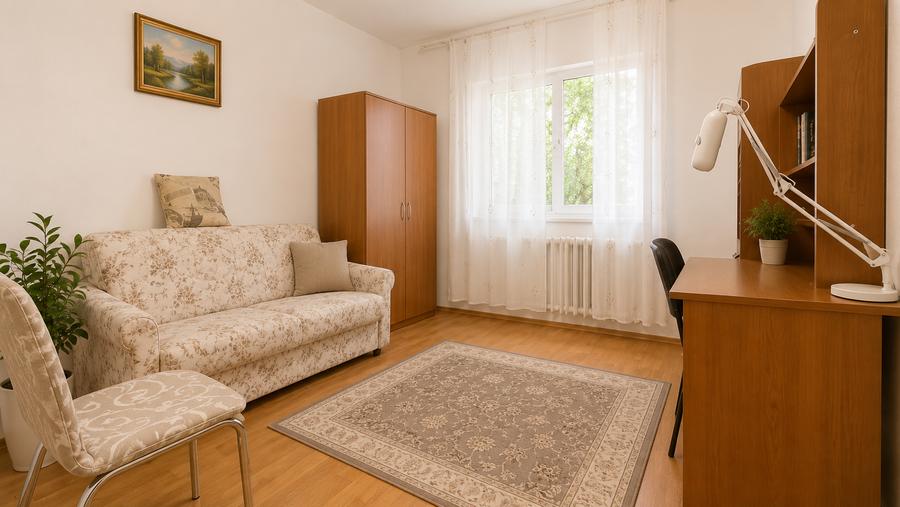 Apartament cu 3 camere semidecomandat în Girocului