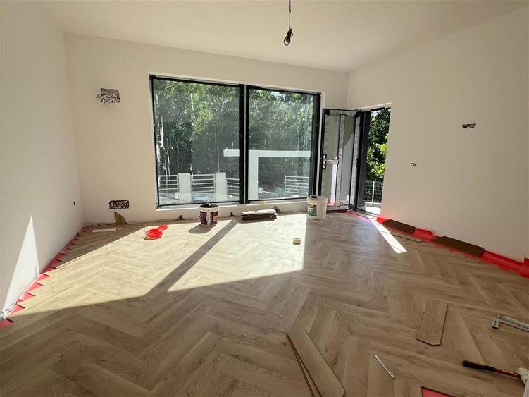 Casă cu 4 camere cu Teren 520 Mp în Miroslava