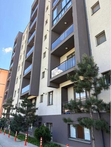 Apartament cu 2 camere decomandat în Chiajna