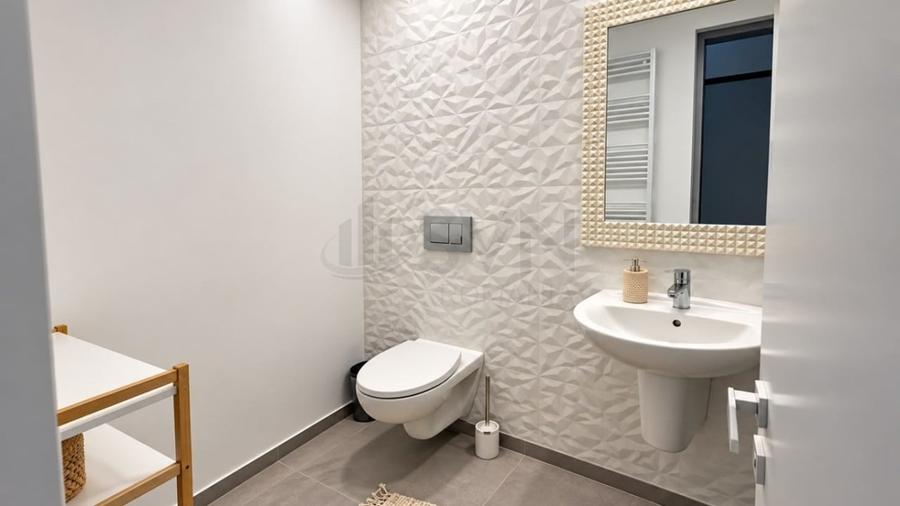 Apartament cu 2 camere decomandat, mobilat în Pipera