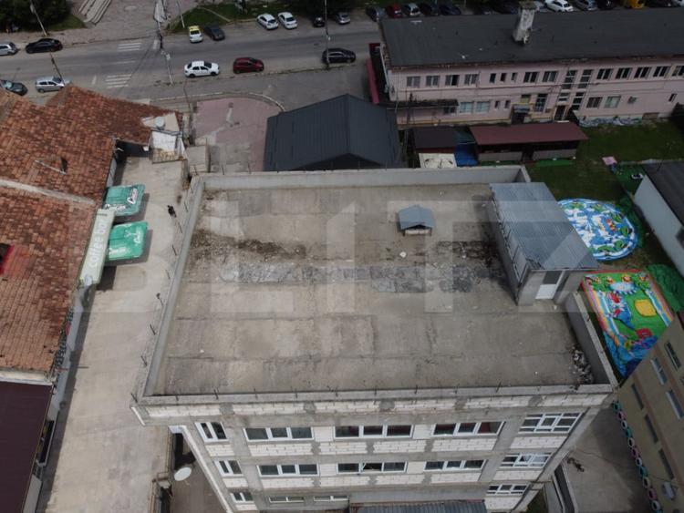 Spațiu comercial, de 1,080 mp, în Ultracentral
