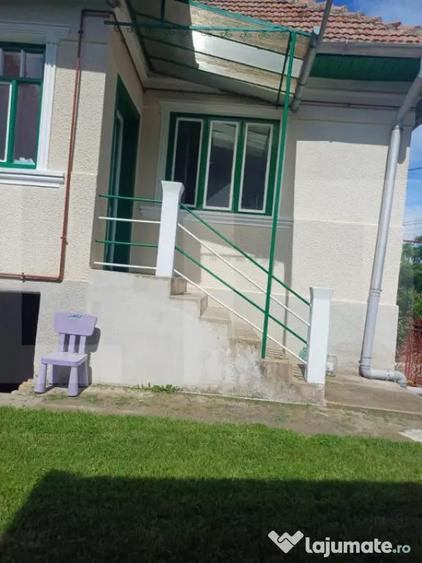 Casa de vanzare cu teren de 1300mp - 6