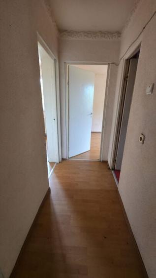 Ap 3 camere,  str.Trandafirilor, nr.3 Hunedoara - 1