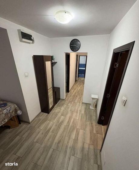 Apartament 3 camere de vanzare Crangasi - 11