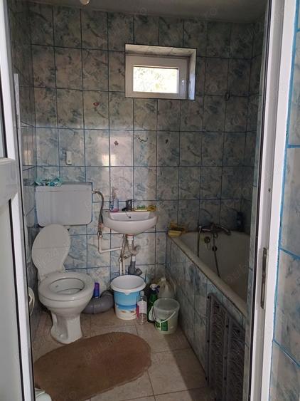 vind casa la curte jud calarasi sat faurei - 6