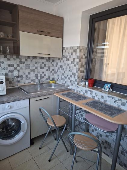 Inchiriez garsoniera - 7