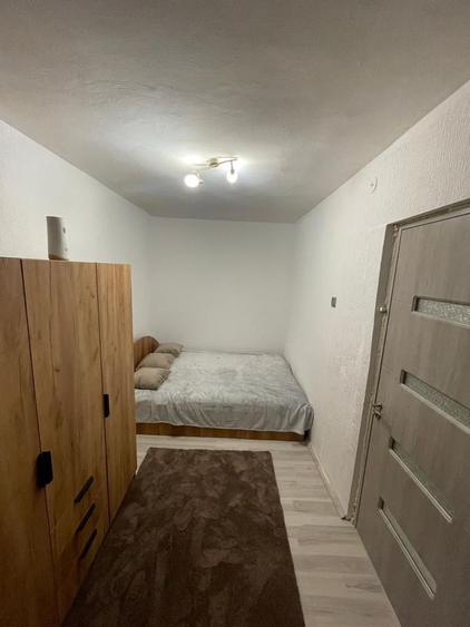 Apartament de vanzare , Zona valea Rosie - 5