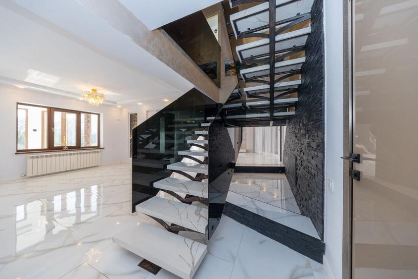 Casa 6 dormitoare+4 bai -1500 mp teren-Sacele - 8