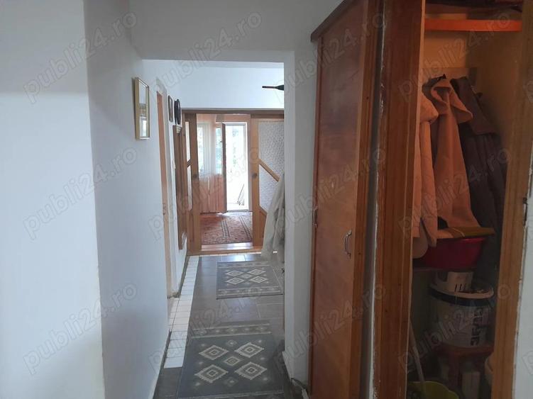 Apartament clasic ?i spa?ios de vanzare Etaj 1, langa Pia?a Centrala din Caransebes - 3