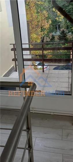 Casa P+1E+M (spatiu comercial inclus) sector 4 - 4