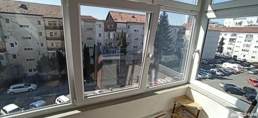 Apartament cu 2 camere zona centrala - 1