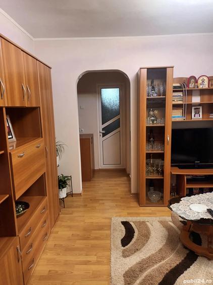 Vand apartament 2 camere - 9