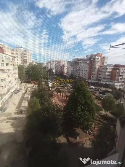 Apartament 4 camere decomandate - Pacurari - 11