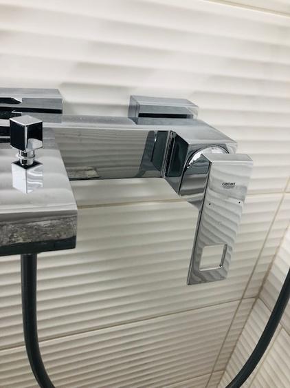 Propietar, inchiriez garsoniera ultraLUX , Titan, Costin Georgian - 11