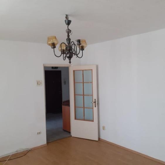 APARTAMENT 3CAMERE,4/4 ZONA SPITAL-DEVA - 1