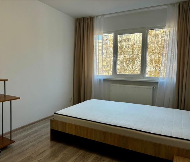 Apartament 2 camere, renovat complet, mobilat, etaj 3 - 16