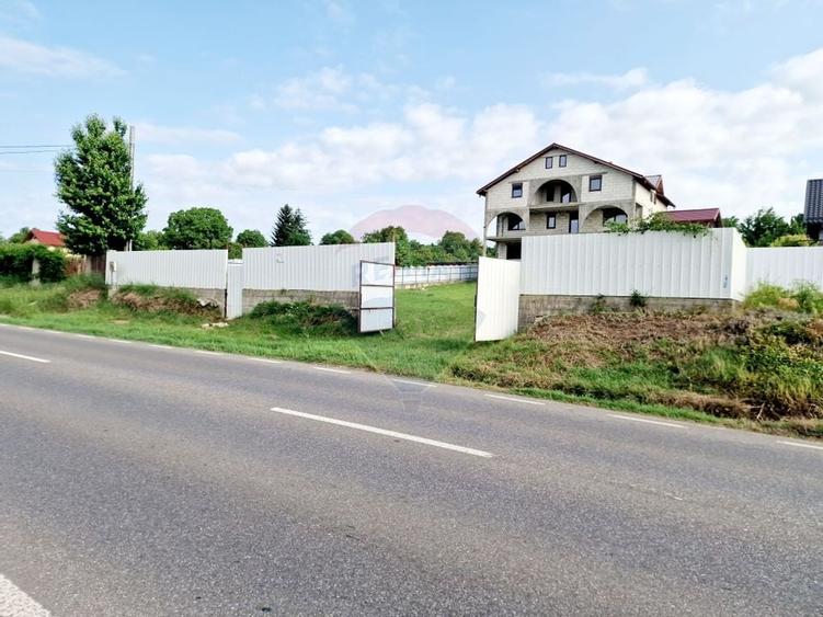 Casă spațioasă S+P+1E+M și teren generos 1664 mp - 5