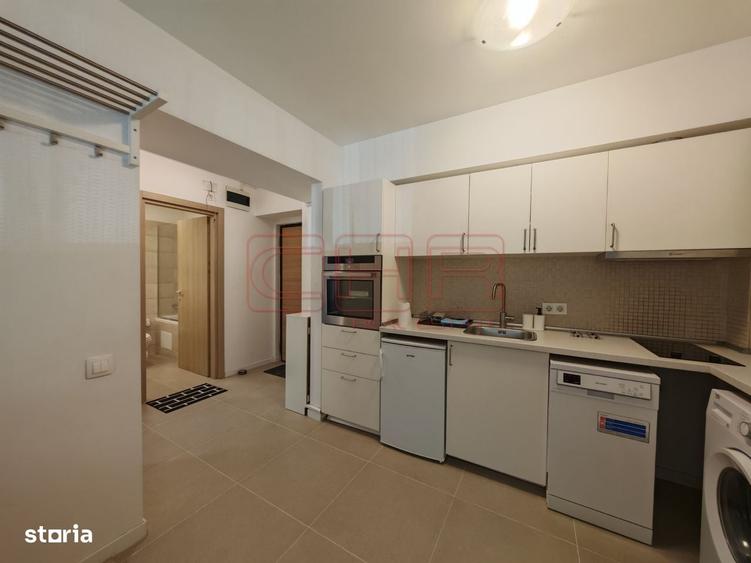 Apartament cu 2 camere decomandat în Politehnica