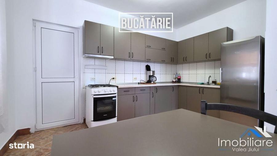 Casa spatioasa de vanzare Hateg | Zona centrala | Teren 1.400 mp - 13