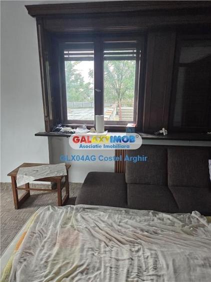 Vindem Vila-Pensiune in Sinaia , teren 6290 mp intravilan CC - 17