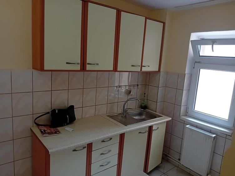 Ap 2 cam Maratei 40mp parter renovat centrala termopan termoizlat - 1