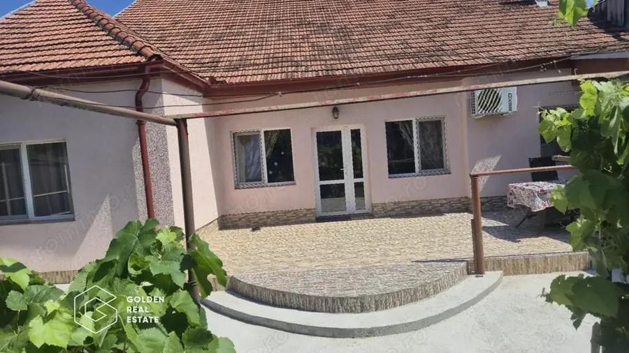 Casa spatiosa cu 5 camere, garaj si gradina, zona Gradiste - 20