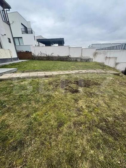 Duplex de inchiriat, 124 mp, zona VIVO - 34