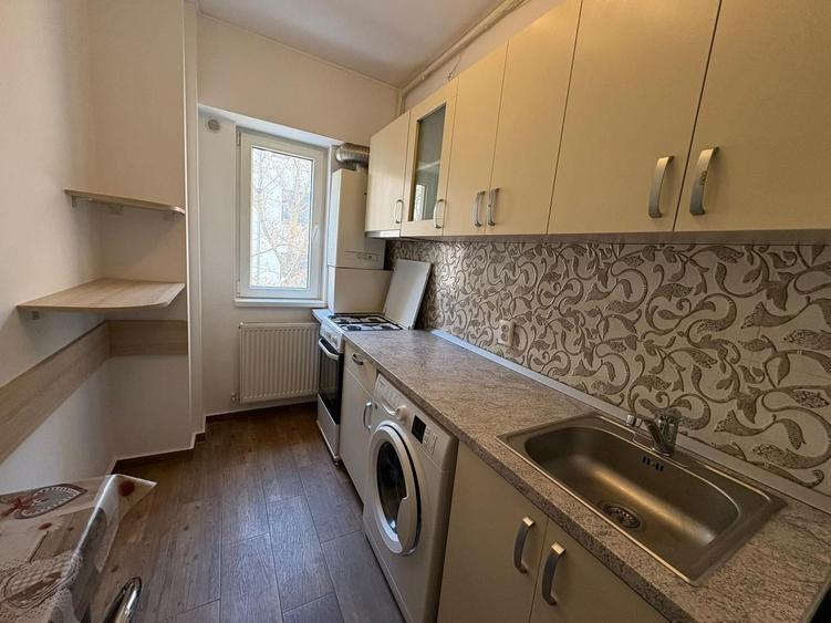 AP. 2 CAMERE PIATA SUDULUI, BLOC NOU, BUCATARIE INCHISA, METROU 9 MIN - 7