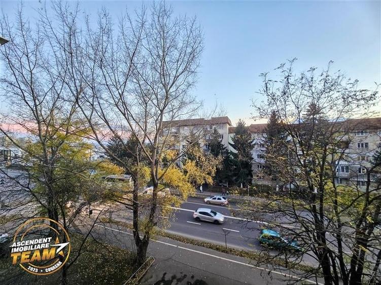 Film& Tur 3D! Central,decomandat,2bai, 2balcoane,luminatie E.V,confort 1, perspe - 2