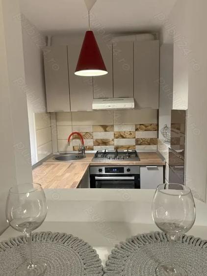 Garsonieră renovată complet, 3 min metrou Titan, pet friendly - 2
