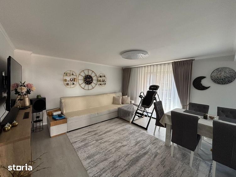 Casă cu 4 camere cu Teren 550 Mp în Central