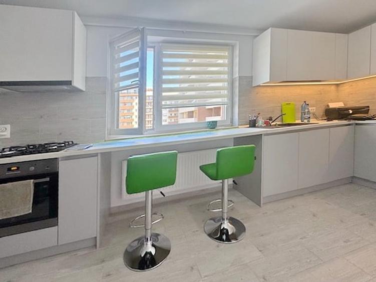 Apartament Deosebit Zona Coresi Urban - 6