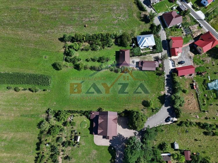 Teren intravilan superb 2.291 mp - Unguraș, deschidere 33.8 m la drum asfaltat - 5