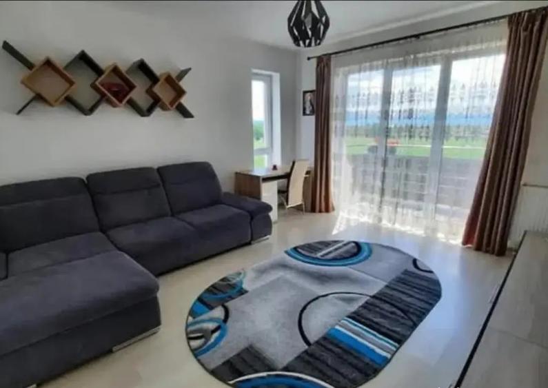 Apartament 2 camere decomandat 53 mp, cu loc de parcare si b - 3