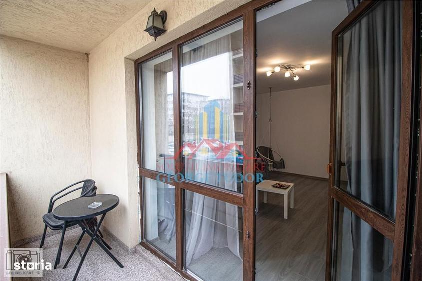 Apartament 2 camere total decomandat + parcare privata, Str. Acvilei 4 - 6