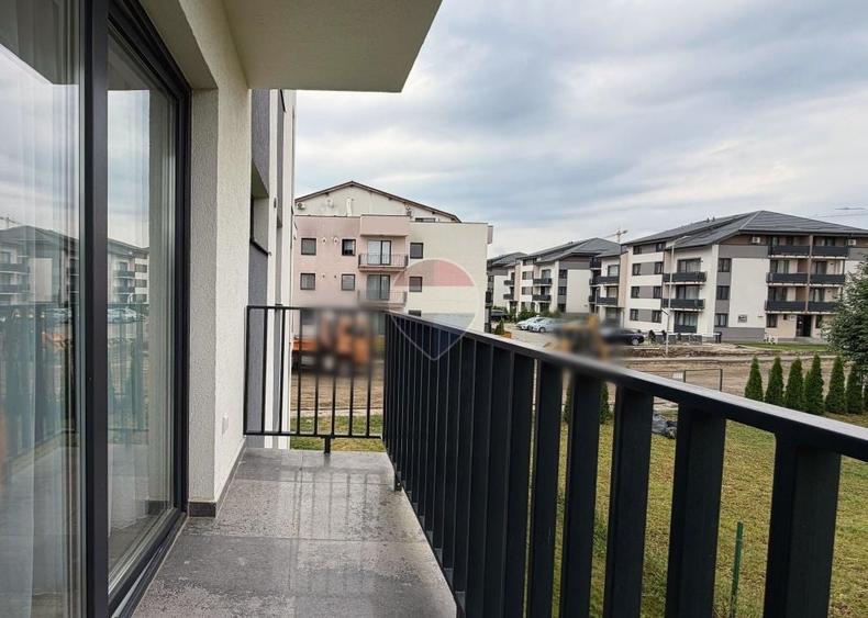 Apartament cu 2 camere decomandat, mobilat în Tractorul
