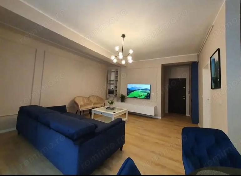 Bloc Nou -Calea Urseni, Mega Image - 6