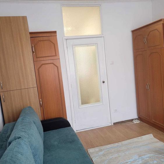 Vand camera de camin zona Tractorul - 4