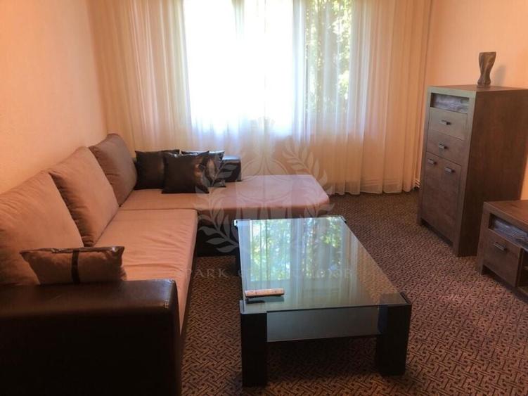 APARTAMENT 3 CAMERE//BERCENI//SECTOR 4 - 2