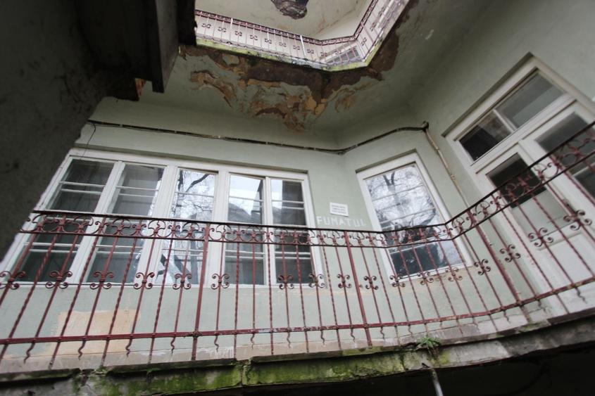 Imobil pretabil cladire de birouri, clinica medicala - Central - 13