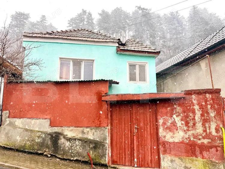 Casa de locuit,gata de mutare,teren 318 mp,Cugir - 10