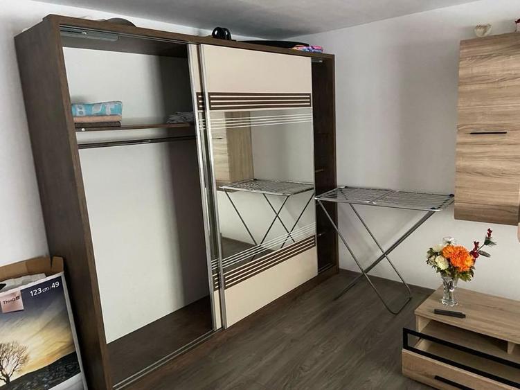 Proprietar inchiriez garsoniera - 3