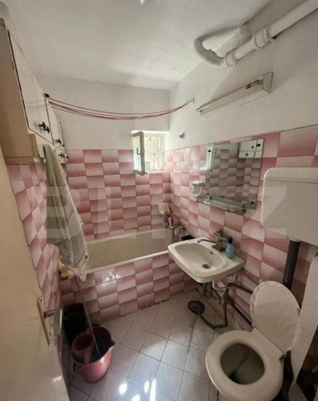 Apartament de vanzare , 70 mp , Zona Micro 14 - 3