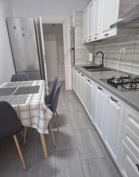 Plaza Faza 1 Metrou Lujerului Masină de Spalat Vase Parcare Optional - 2