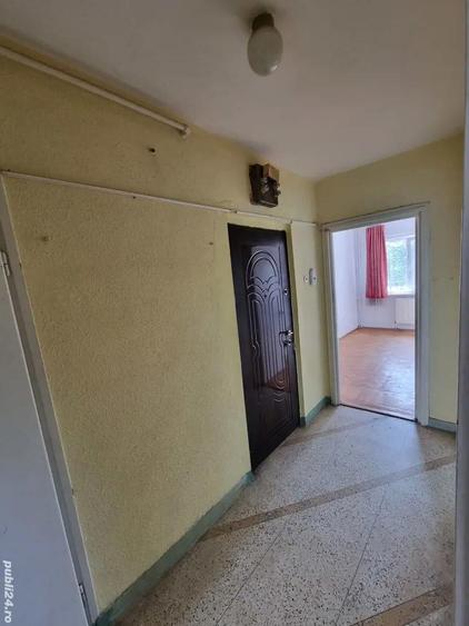 A 37 Liceul sanitar ,Apartament 3 camere confort 1 - 9